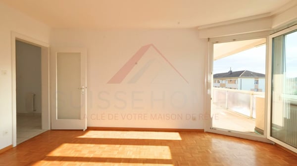 Marly - Appartement 3.5 pièces rénové avec balcon ensoleillé et vue verdoyante 5