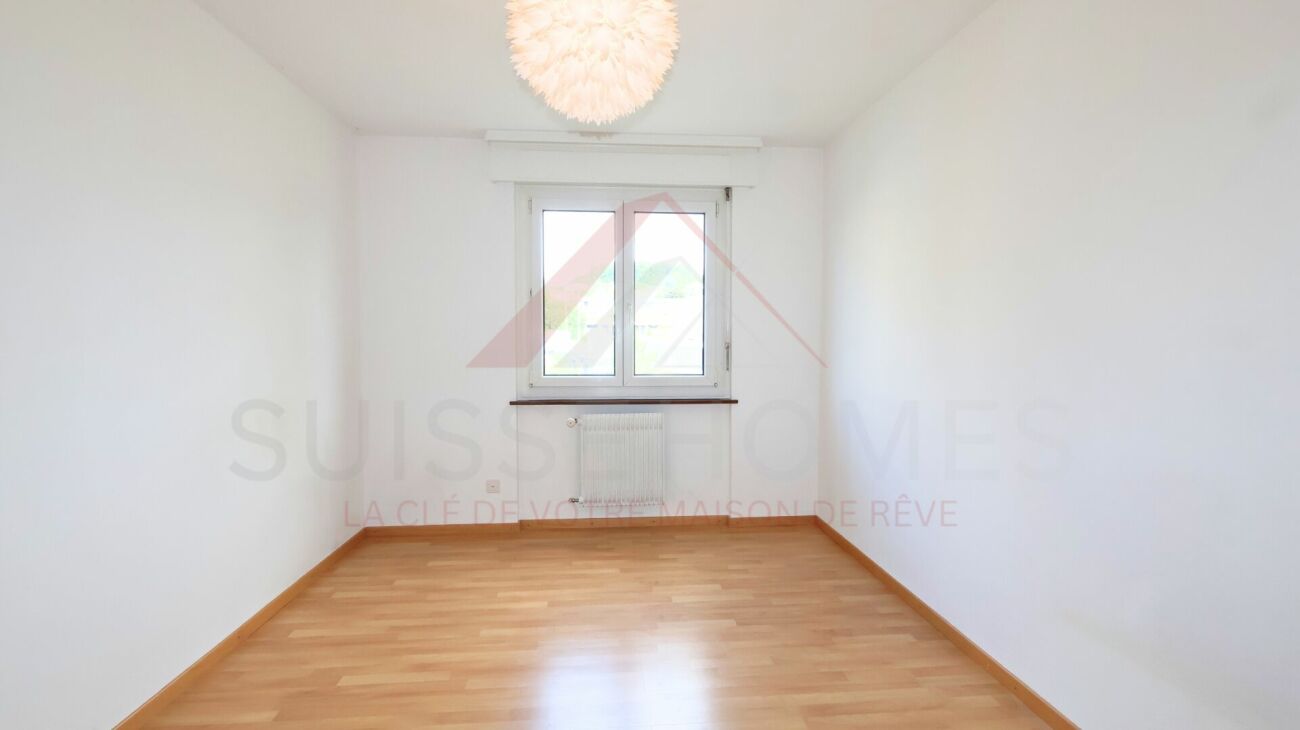 Marly - Appartement 3.5 pièces rénové avec balcon ensoleillé et vue verdoyante