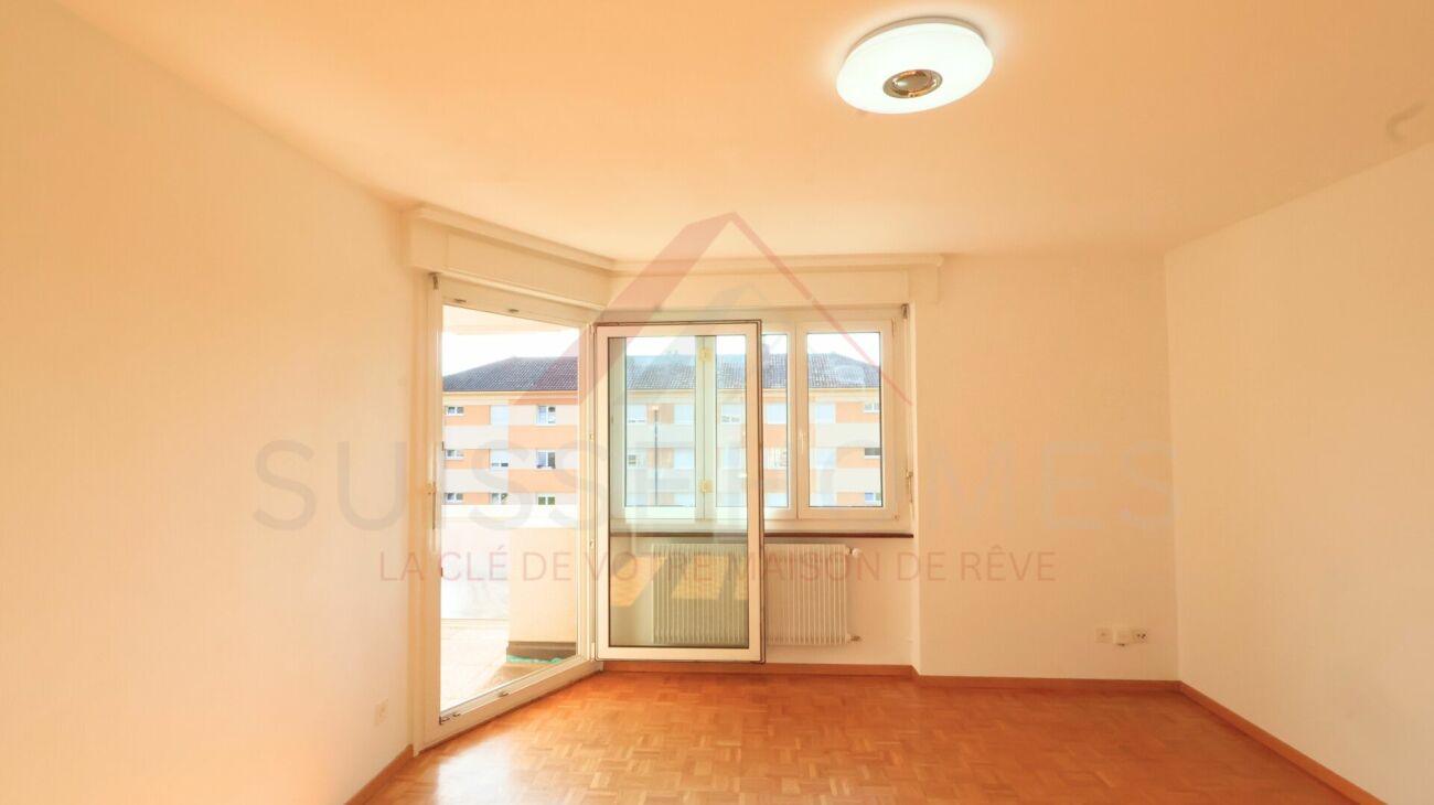 Marly - Appartement 3.5 pièces rénové avec balcon ensoleillé et vue verdoyante
