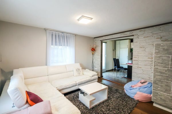 EINFAMILIENHAUS MIT POTENZIAL IN AMMERSWIL 2