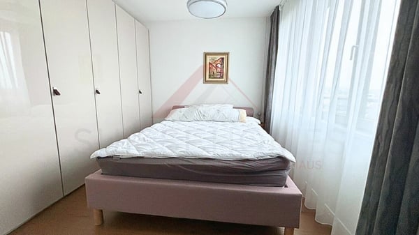 Exklusive 5.5 Zimmer Maisonette mit Designküche, Loggia und Minergie Standard 11