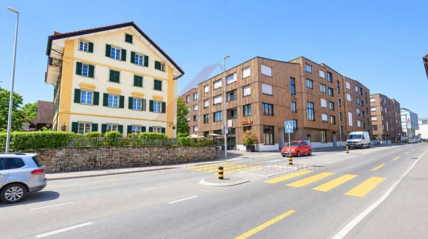 Exklusive 5.5 Zimmer Maisonette mit Designküche, Loggia und Minergie Standard 21