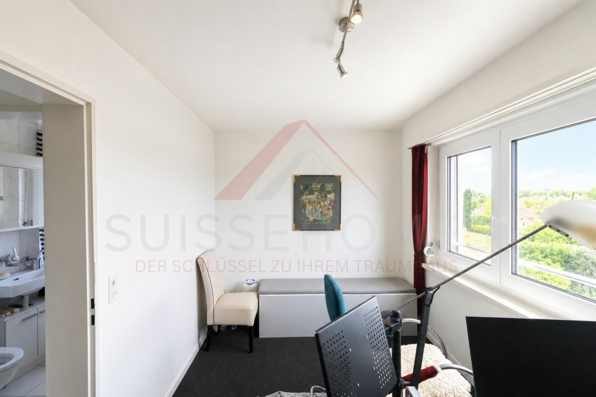 Seltene Investmentchance mit laufenden Einnahmen in Opfikon