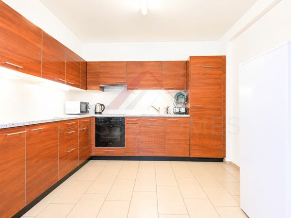 Perfekt für Familien - 4.5 Zimmer Wohnung mit Balkon und Spielplatz vor der Tür 5