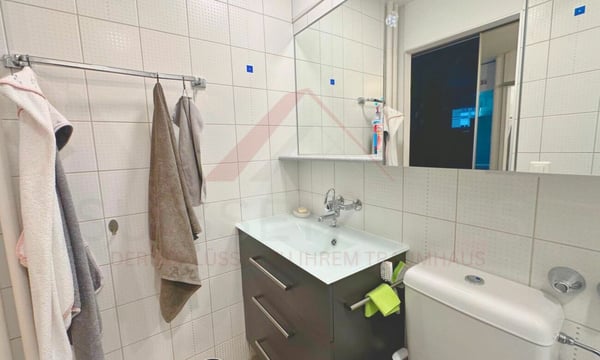 Wohnen über den Dächern von Burgdorf - Helle 3.5 Zimmer Wohnung mit Aussicht 10