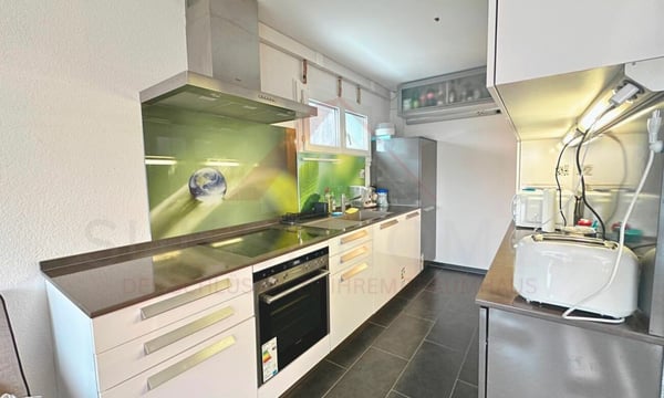Wohnen über den Dächern von Burgdorf - Helle 3.5 Zimmer Wohnung mit Aussicht 5
