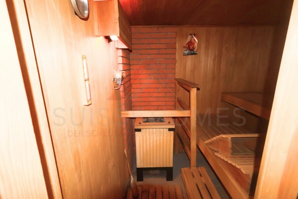 Traumhafte Seesicht am Bielersee  8.5 Zimmer Haus mit Pool und 1'443 m² Grundstück 29