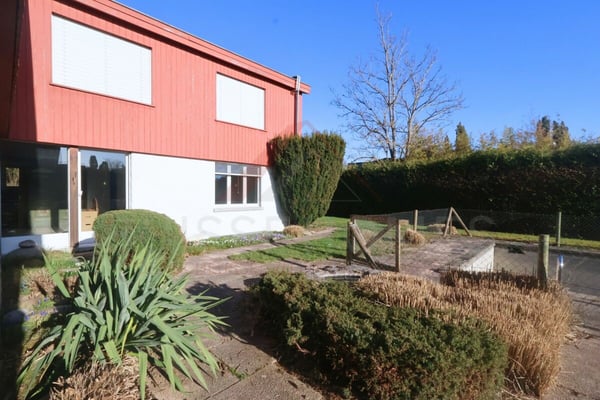Traumhafte Seesicht am Bielersee  8.5 Zimmer Haus mit Pool und 1'443 m² Grundstück 6