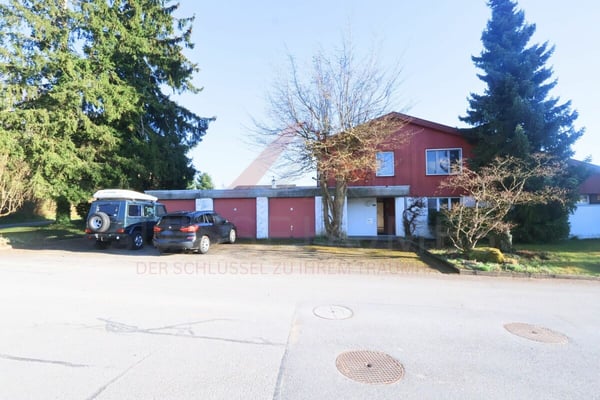 Traumhafte Seesicht am Bielersee  8.5 Zimmer Haus mit Pool und 1'443 m² Grundstück 4
