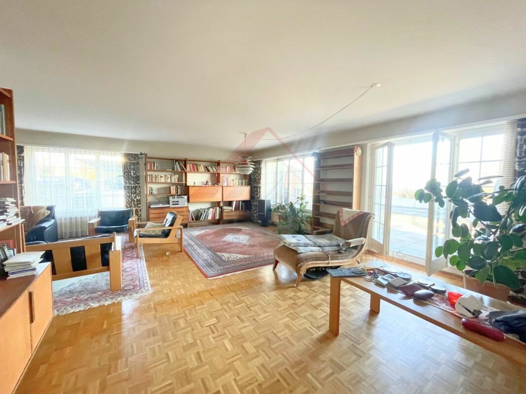 Wohnen mit Weitsicht - 5.5 Zimmer Haus in bester Lage von Lohn-Ammannseg