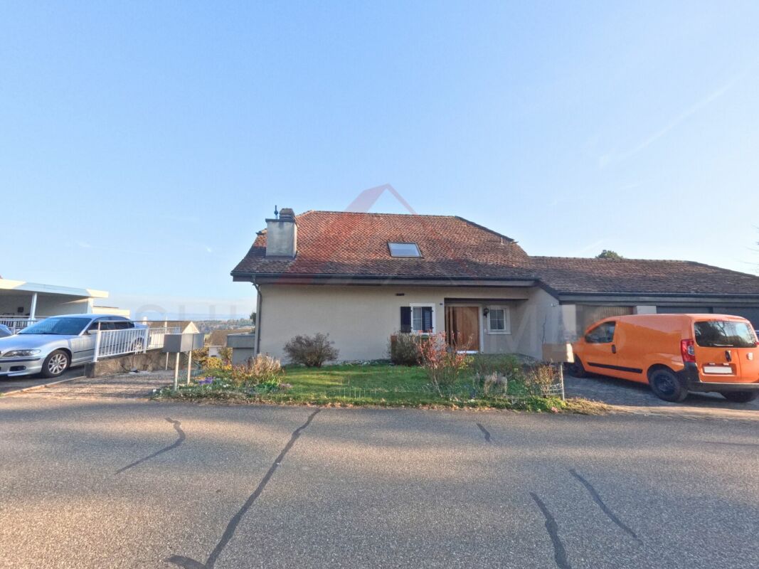 Wohnen mit Weitsicht - 5.5 Zimmer Haus in bester Lage von Lohn-Ammannseg