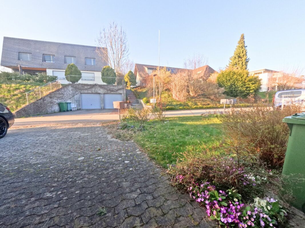 Wohnen mit Weitsicht - 5.5 Zimmer Haus in bester Lage von Lohn-Ammannseg