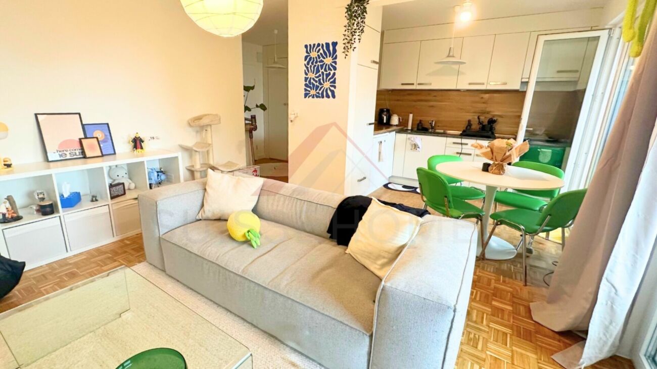 Rare à Fribourg - Appartement moderne entièrement rénové avec parking