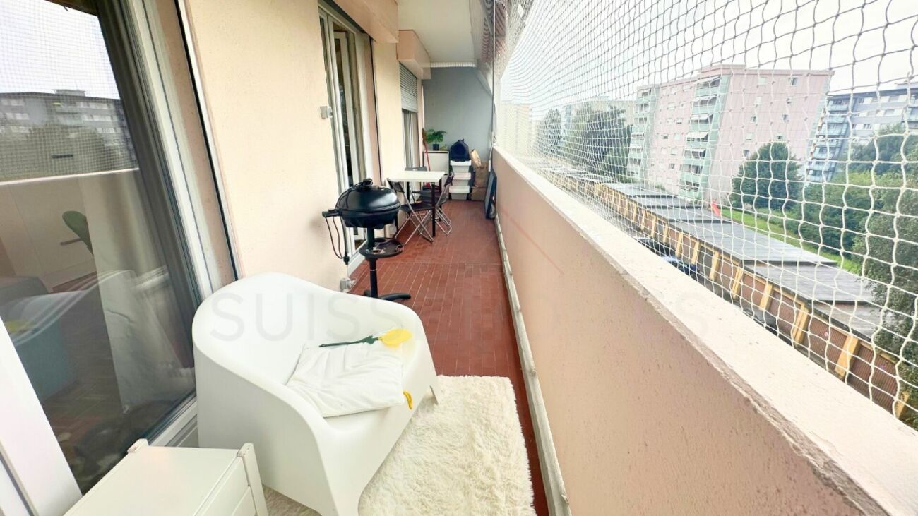 Rare à Fribourg - Appartement moderne entièrement rénové avec parking