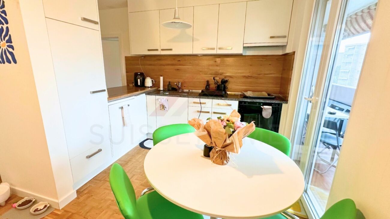 Rare à Fribourg - Appartement moderne entièrement rénové avec parking