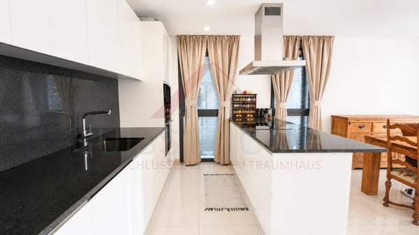 Familienparadies in Studen - 4.5 Zimmer Wohnung mit 2 Balkonen und über 159 m² Wohnfläche 6