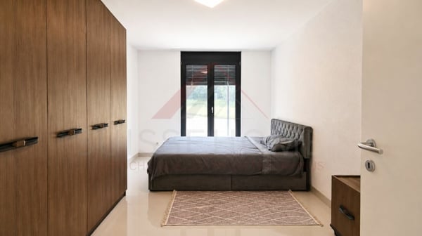 150 m² Wohnfläche | Helle 4.5 Zimmer Wohnung mit 2 Balkonen und Lift 17