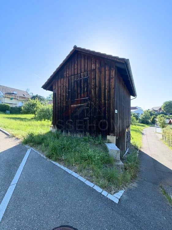 Sonnige Baulandparzelle mit Weitsicht - Verwirklichen Sie Ihren Wohntraum in Lampenberg