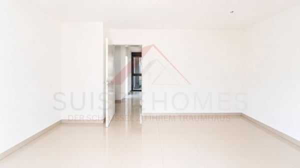 150 m² Bruttowohnfläche | Helle 4.5 Zimmer Wohnung mit 2 Balkonen und Lift 12