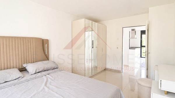 150 m² Bruttowohnfläche | Helle 4.5 Zimmer Wohnung mit 2 Balkonen und Lift 15