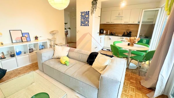 Rare à Fribourg - Appartement moderne entièrement rénové avec parking 4