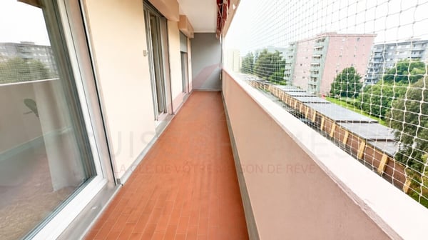 Rare à Fribourg - Appartement moderne entièrement rénové avec parking 7