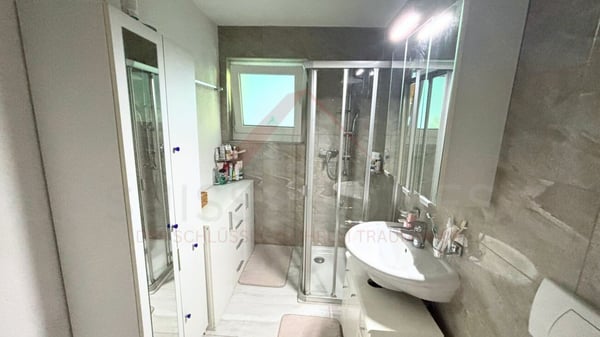 Traumhafte Seesicht über dem Vierwaldstättersee | Exklusive 2.5 Zimmer Wohnung mit 35 m² Terrasse 20