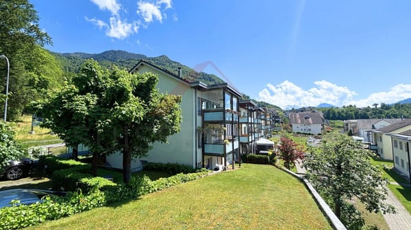 Traumhafte Seesicht über dem Vierwaldstättersee | Exklusive 2.5 Zimmer Wohnung mit 35 m² Terrasse 1