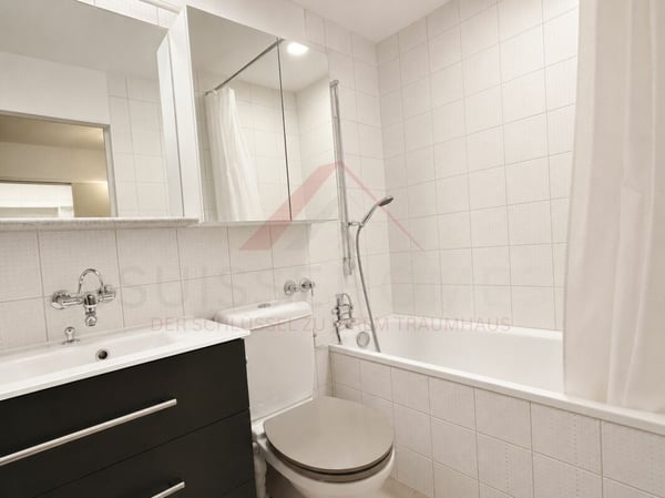 Wohnen über den Dächern von Burgdorf - Helle 3.5 Zimmer Wohnung mit Aussicht 12
