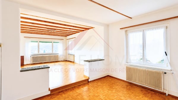 Maison de charme avec vue panoramique sur le château et deux belles terrasses 2