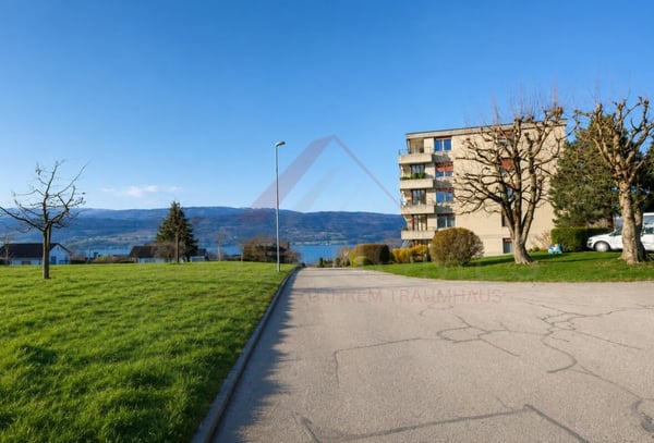 Exklusives Einfamilienhaus mit Pool, Sauna, Seesicht und 1'443 m² Grundstück in Gerolfingen 5