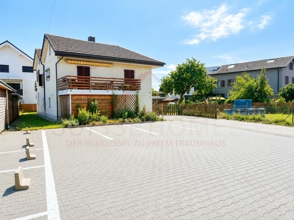 Mehrfamilienhaus mit grossem Entwicklungspotenzial in attraktiver Lage 10
