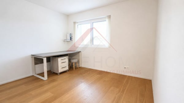 Familienfreundliches Einfamilienhaus mit Panoramasicht in Signau 21