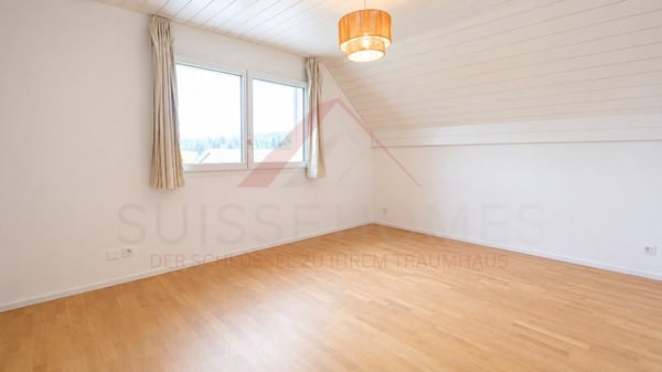 Familienfreundliches Einfamilienhaus mit Panoramasicht in Signau 13