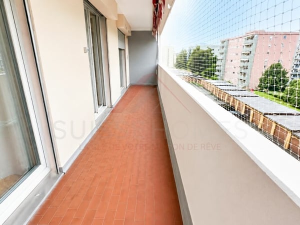 Magnifique appartement de 2.5 pièces rénové au coeur de Fribourg 6