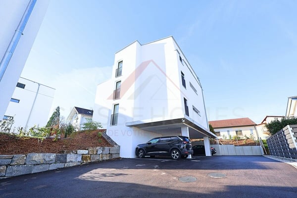 Helles 4.5-Zimmer-Zuhause in ruhiger Lage in Düdingen