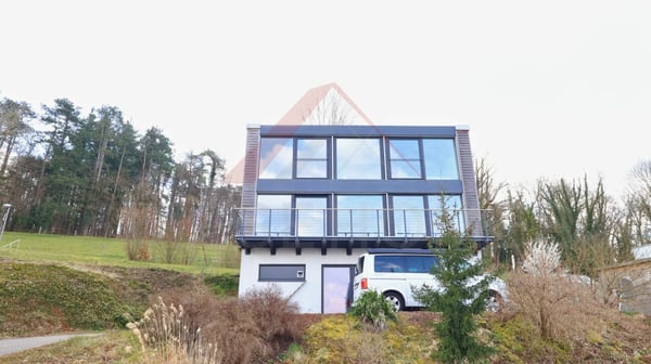 Porrentruy - Villa Minergie (HPE) 5.5 pièces avec parcelle 1'119 m² et vue panoramique 1