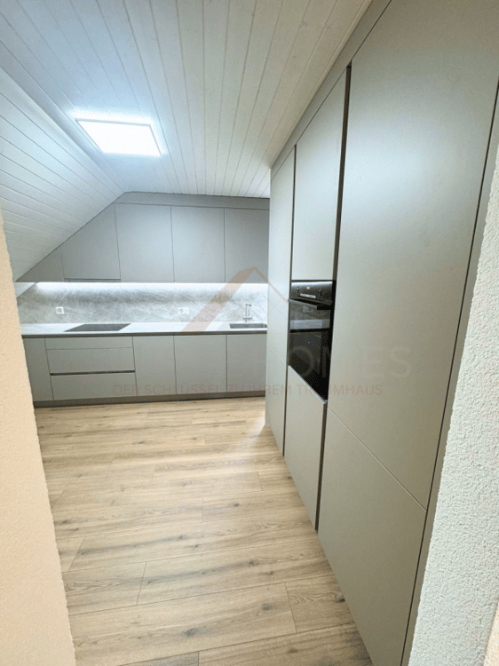 Attraktive 2.5-Zimmer-Dachwohnung mit Klimaanlage in Selzach - Erstbezug nach Renovation 6