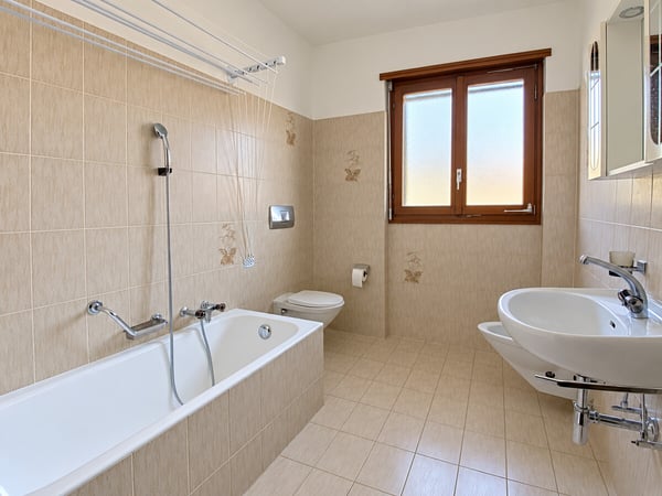 STABIO VILLA BIFAMILIARE CON GIARDINO 8