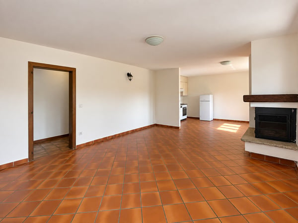 STABIO VILLA BIFAMILIARE CON GIARDINO 7