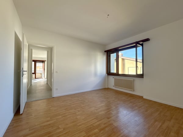 MENDRISIO  3.5 ARREDATO A NUOVO CON LAVATRICE PRIVATA 10