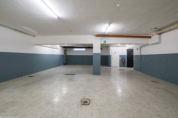 CHIASSO - SPAZIO COMMERCIALE IL TUO PROSSIMO BUSINESS INIZIA DA QUI 7