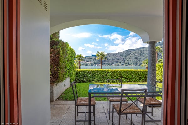 MORCOTE PICCOLO GIOIELLO FRONTE LAGO IT/DE/ENG 9