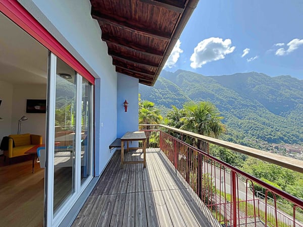 ROVIO CASA VACANZA, VISTA MOZZAFIATO IT/DE 5