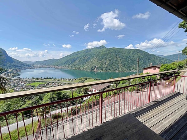 ROVIO CASA VACANZA, VISTA MOZZAFIATO IT/DE 6