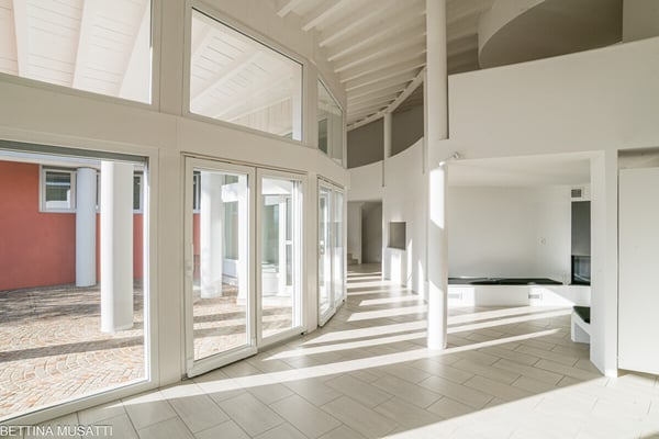 CADRO  ATRIUM HOUSE 6
