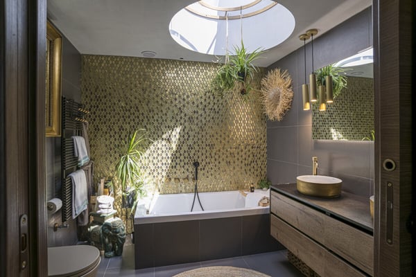COLLINA DORO: CASA CON GIARDINO IN RESIDENCE CON PISCINA E TENNIS 10