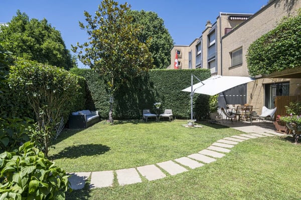 COLLINA DORO: CASA CON GIARDINO IN RESIDENCE CON PISCINA E TENNIS 12