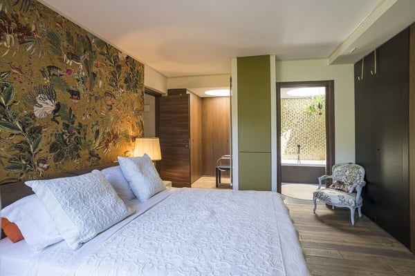 COLLINA DORO: CASA CON GIARDINO IN RESIDENCE CON PISCINA E TENNIS 9