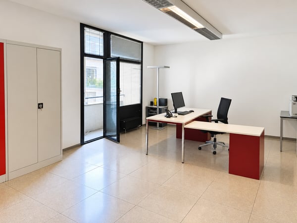 CHIASSO - UFFICIO IN CENTRO 7